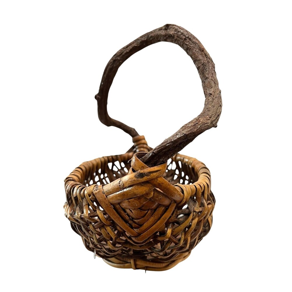 Rustic Woven Basket Grapevine or Root Handle Oval Asymmetrical Primative - Picture 4 of 8